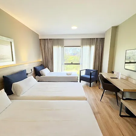 Eurohotel Barcelona Granvia Fira 4*