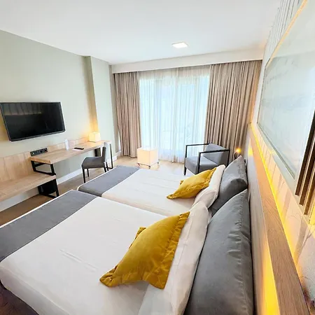 Hotel Eurohotel Barcelona Granvia Fira 4*